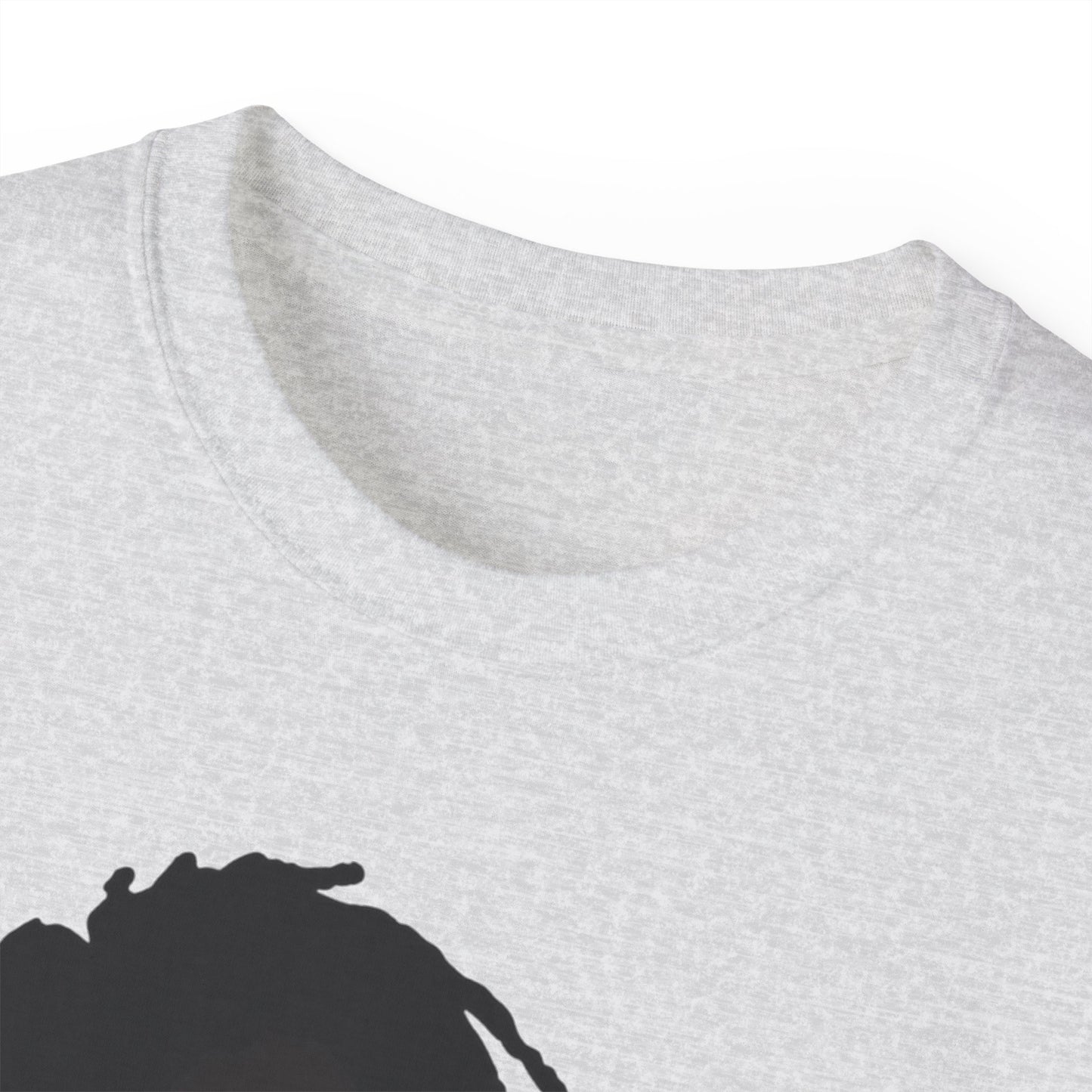 Minding My Melanin Tee: Inspirational Afrocentric Cotton T-Shirt
