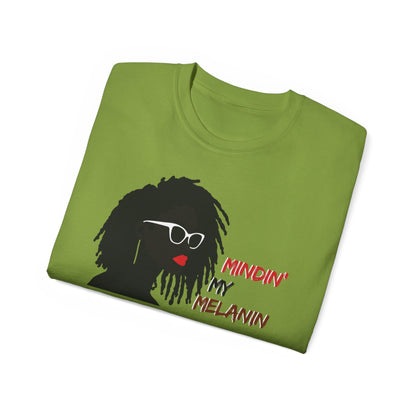 Minding My Melanin Tee: Inspirational Afrocentric Cotton T-Shirt