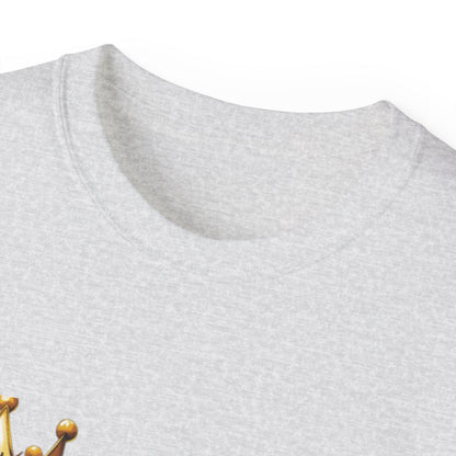 Bold Statement Loc Crown Unisex Tee: Pretty, Retro Vibes, Perfect for Parties, Gift for Friends, Casual Wear, Everyday Style